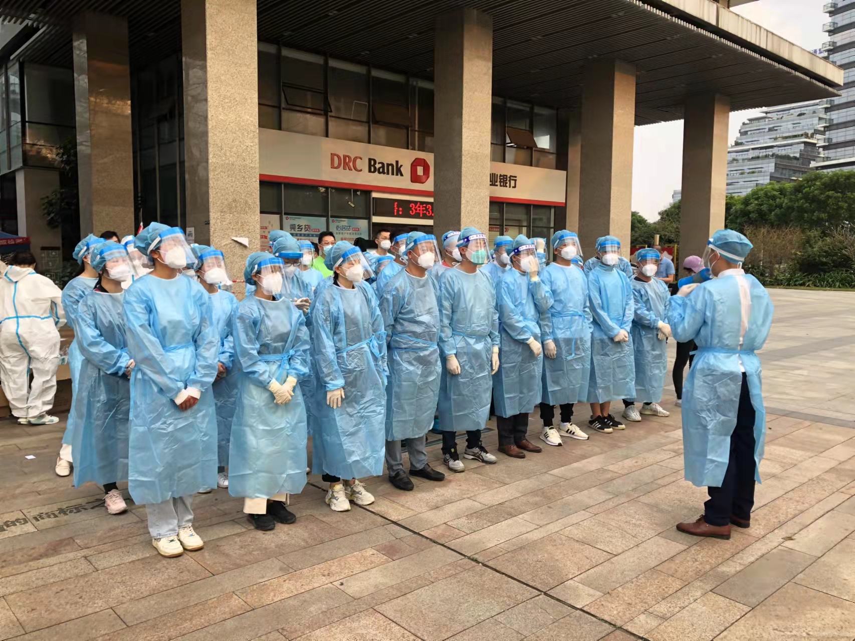 抗疫守卫战，，，，，，，万利国际官网一直在！