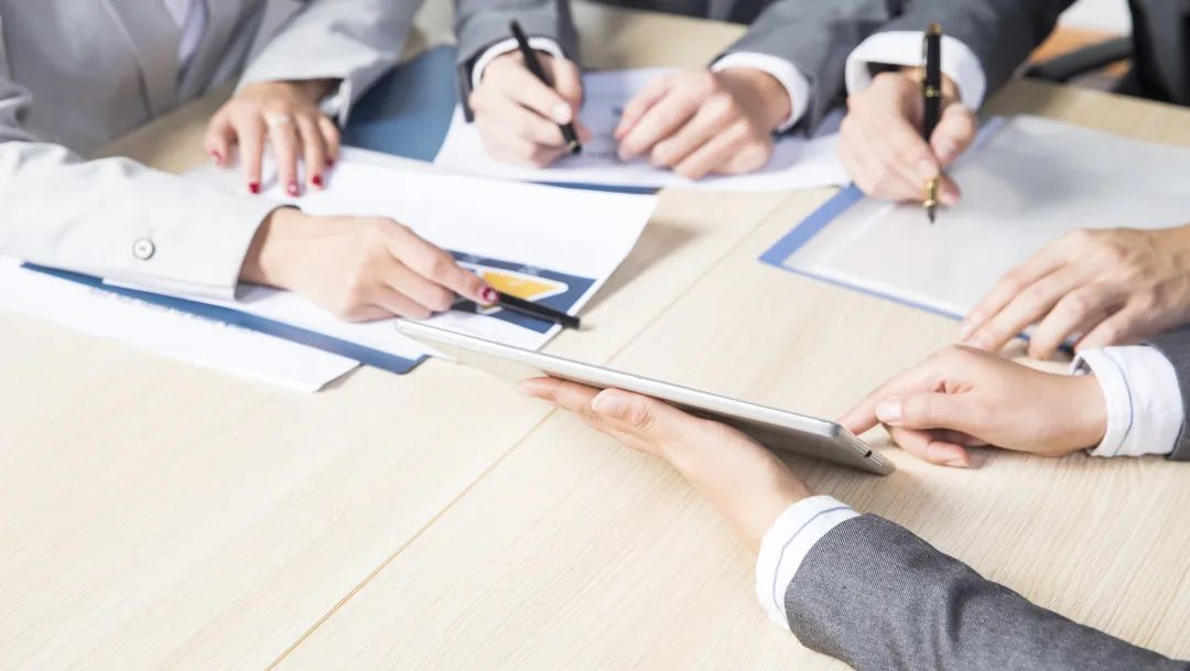 万利国际官网12周年征文丨优异奖《经棘前行 馈喜于成》