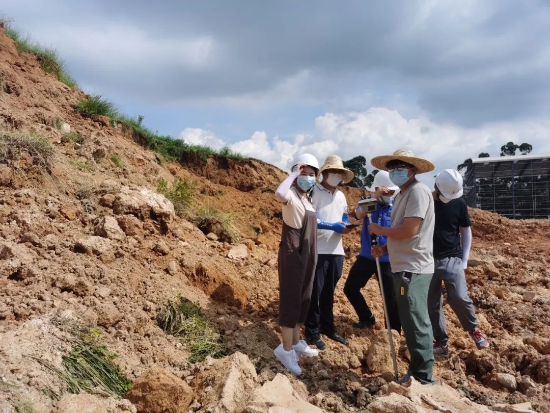 万利国际官网12周年征文丨优异奖《追随党，，，，，万利国际官网再踏新征程》