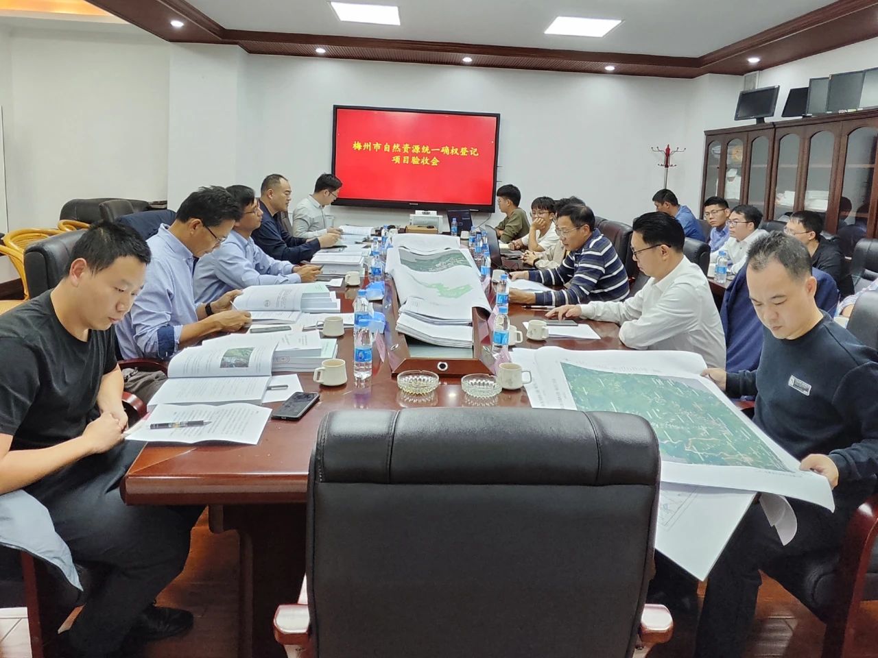 赞！万利国际官网测绘自然资源统一确权挂号项目顺遂通过验收